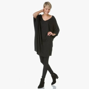 SPANX Seamless Leggings ( Ankle) Black With Muted Print Size Med